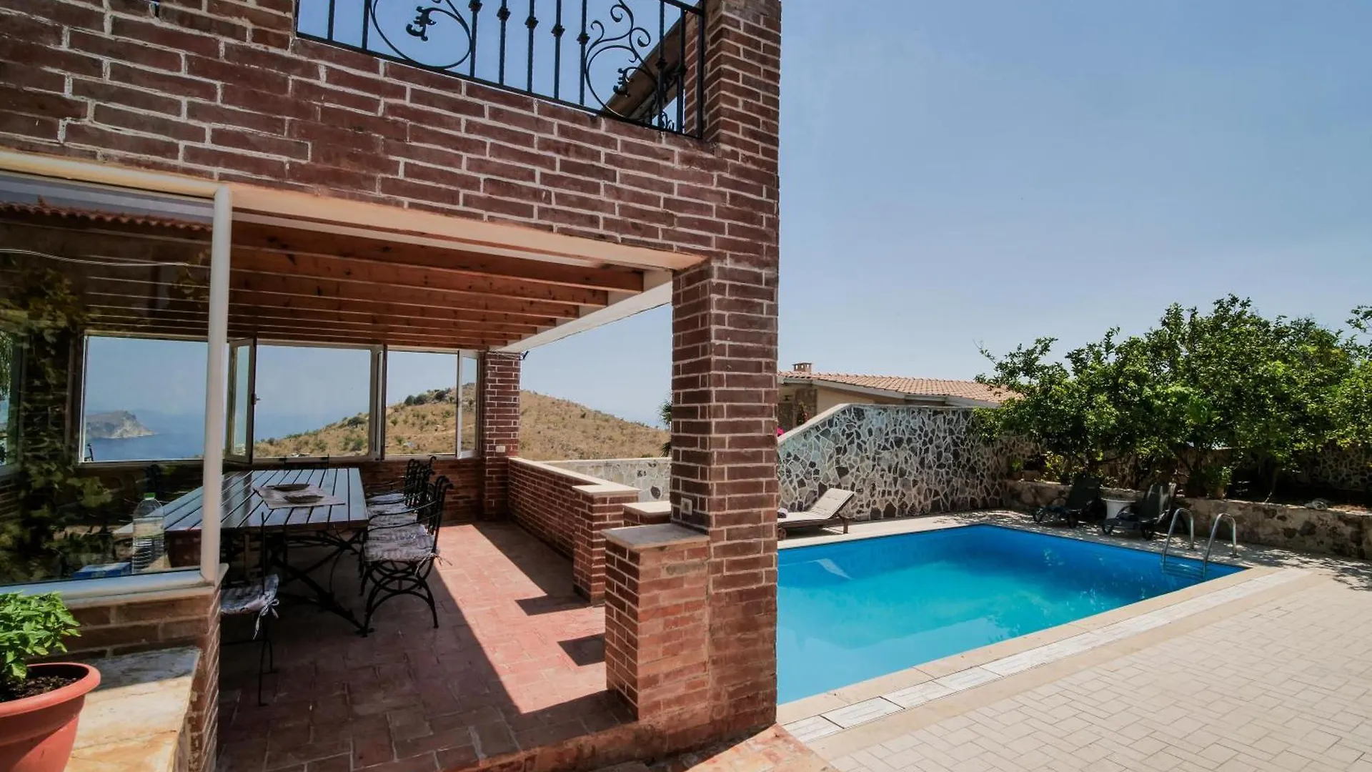 Ionian Manor Estate Villa Porto Palermo Albania