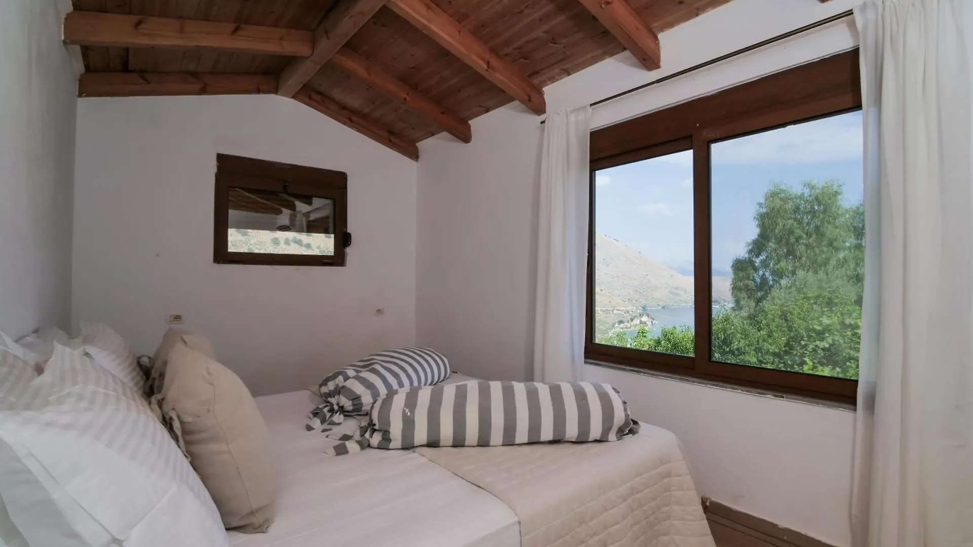 Ionian Manor Estate Villa Porto Palermo Albania