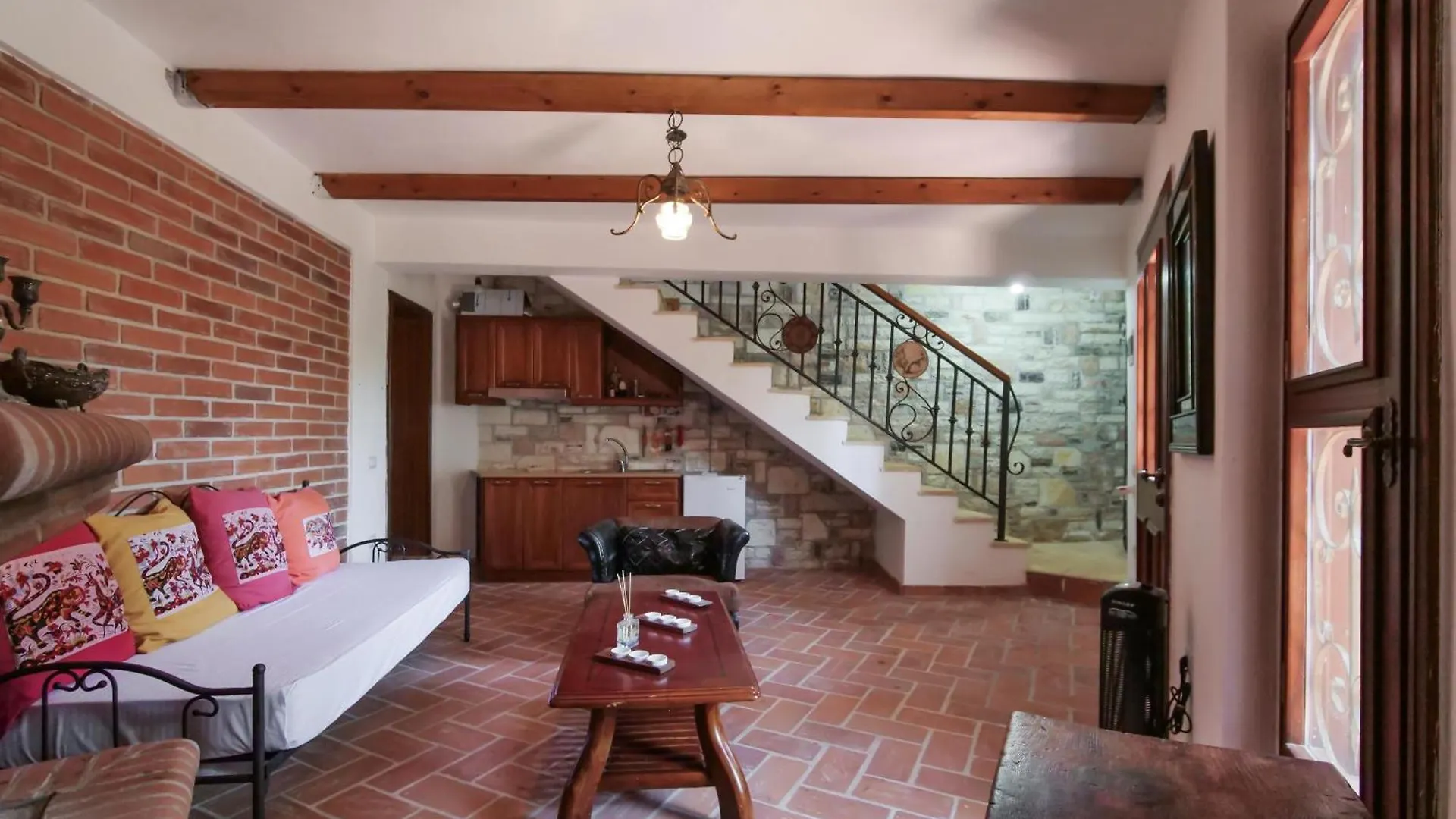 Ionian Manor Estate Villa Porto Palermo 0*,